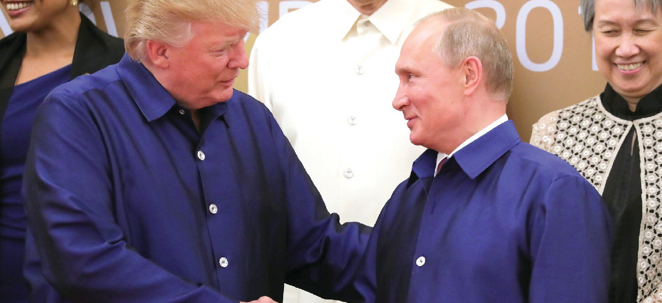 An image of Donald Trump and Vladimir Putin shaking hands.